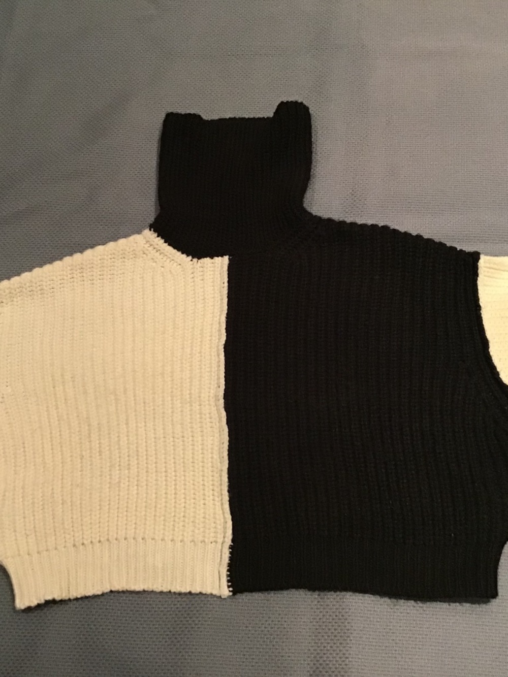Zara 2 toned sweater